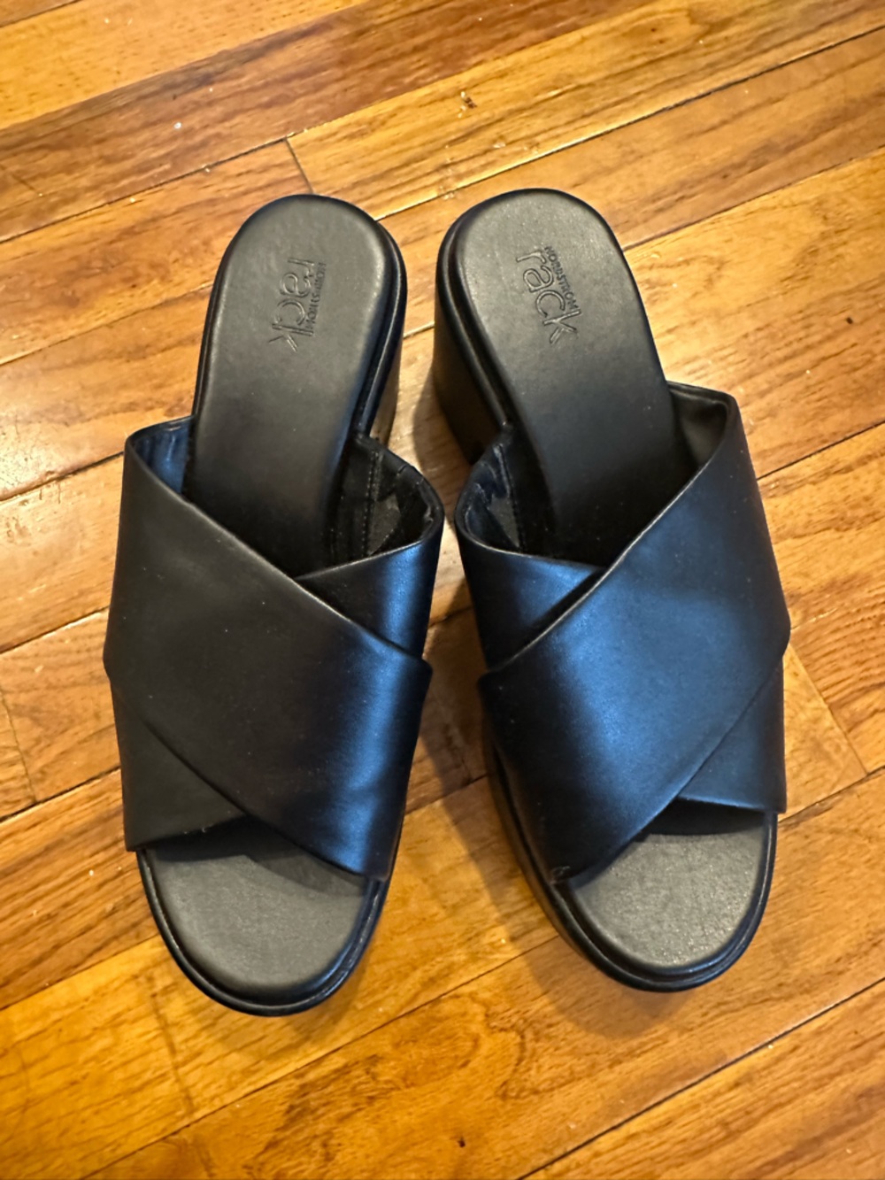 Black Crisscross platform Sandals